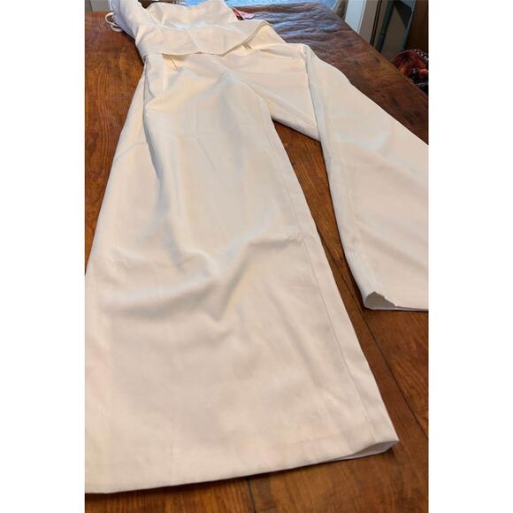 Sz 4 - NEW Pretty Little Things Halter Jumpsuit - Picture 2 of 9